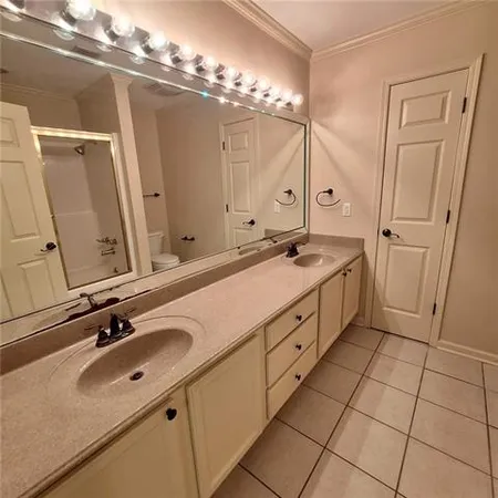 $162,900 | 533 Versailles Boulevard, Unit E, Alexandria, LA 71303