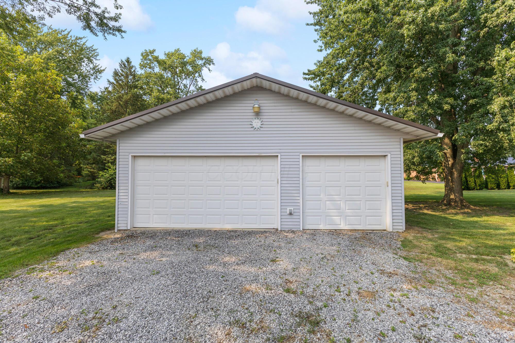 1120 Oakwood Road Marion, OH 43302 - Photo 41 of 57 Detached Garage