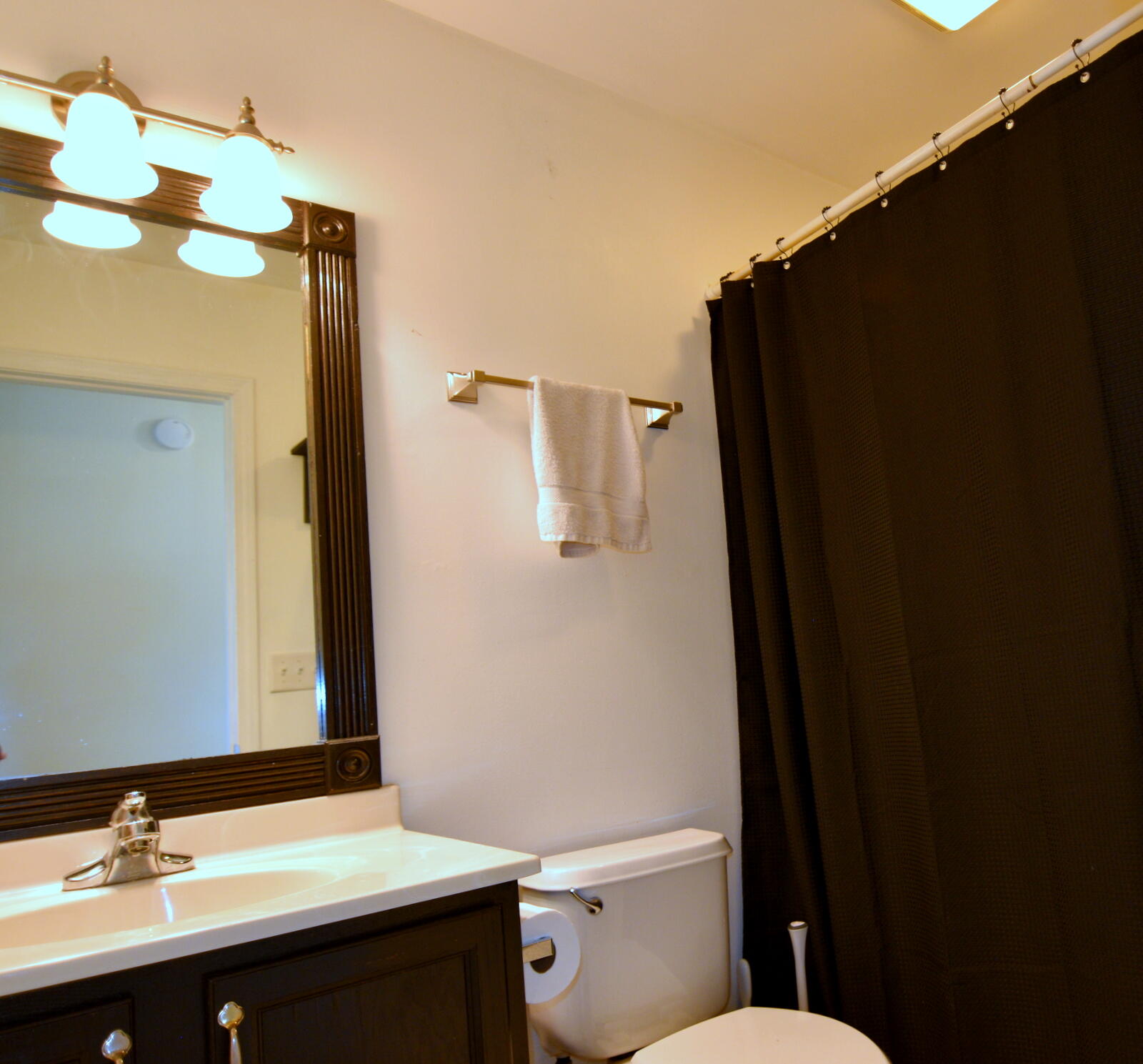 371 Rainier Road Valparaiso, IN 46385 - Photo 11 of 14 1600x1489