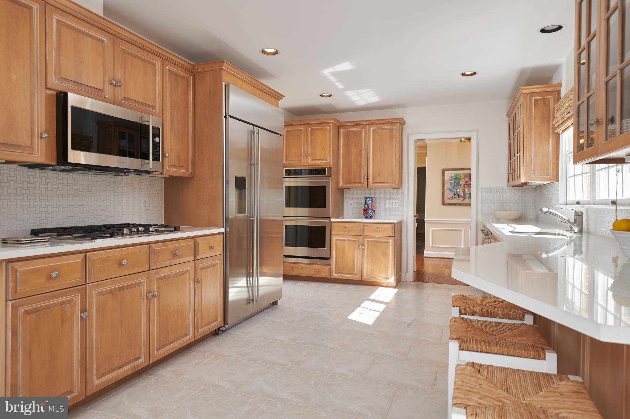 9805 Kendale Road Potomac, MD 20854 - Photo 19 of 44 Gallery Image 19