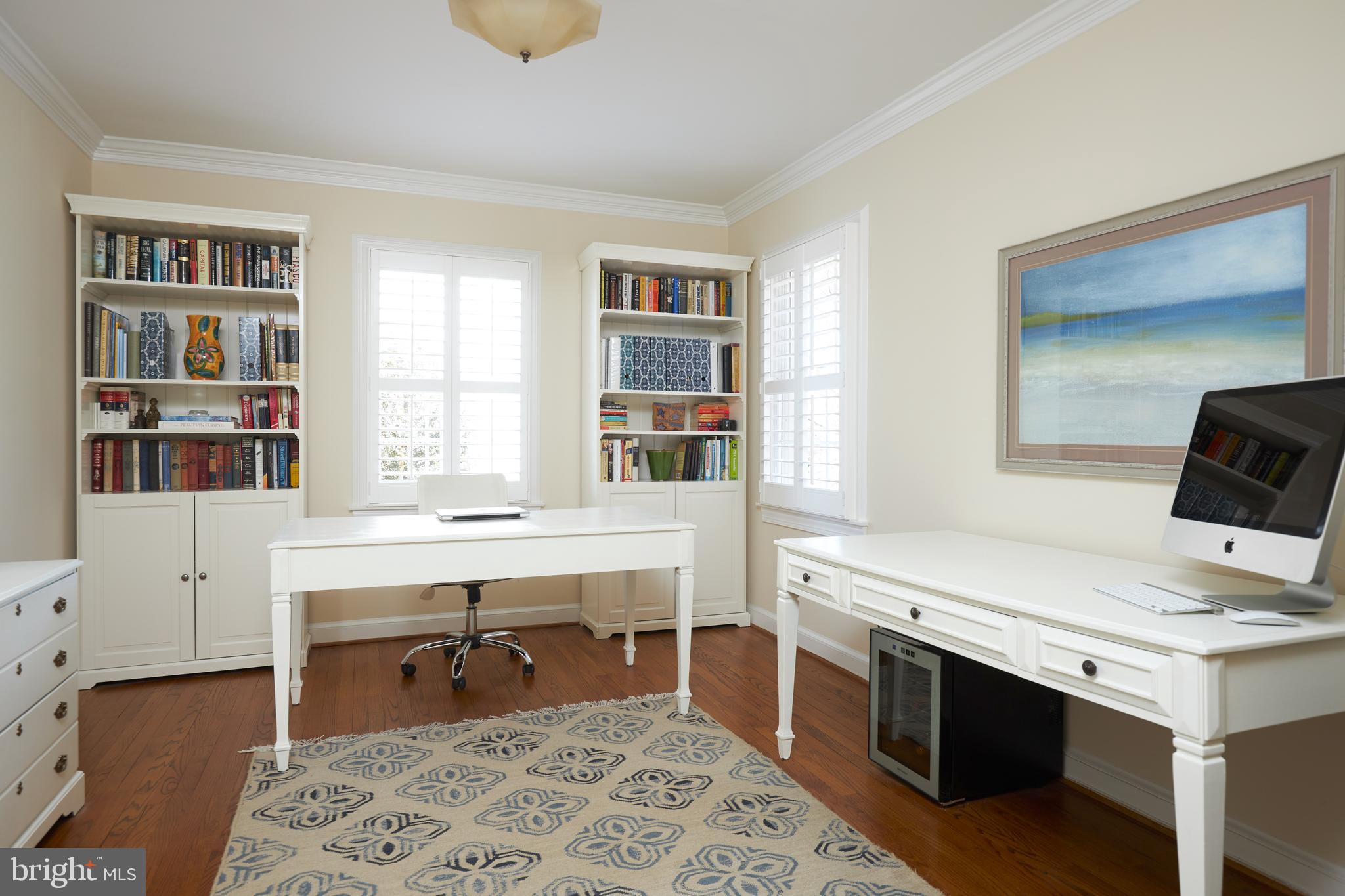 9805 Kendale Road Potomac, MD 20854 - Photo 20 of 44 Gallery Image 20