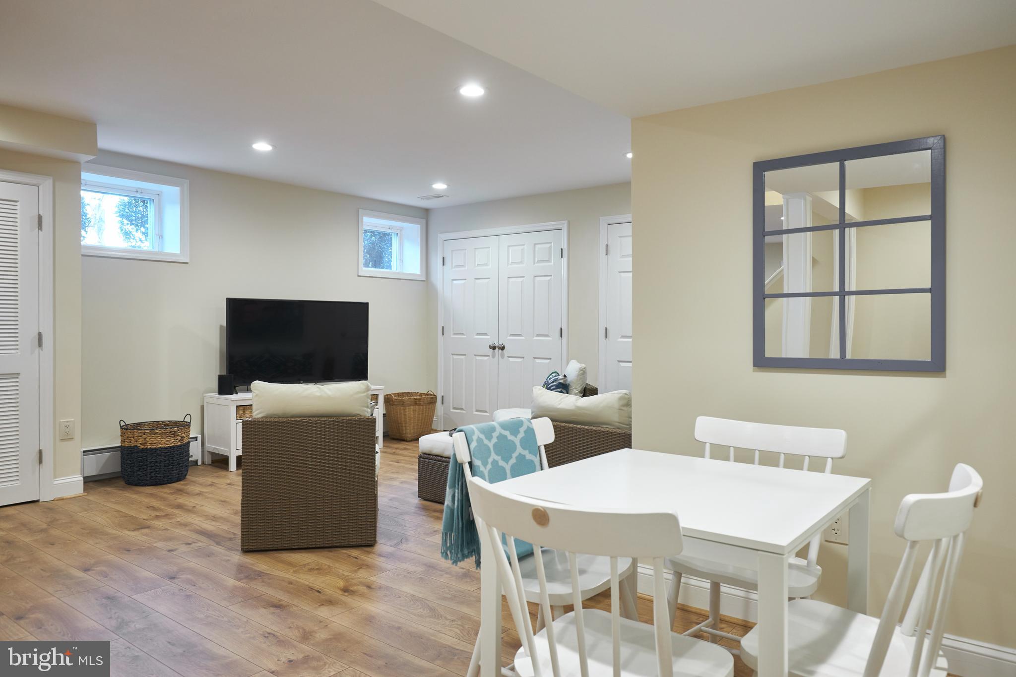 9805 Kendale Road Potomac, MD 20854 - Photo 34 of 44 Gallery Image 34