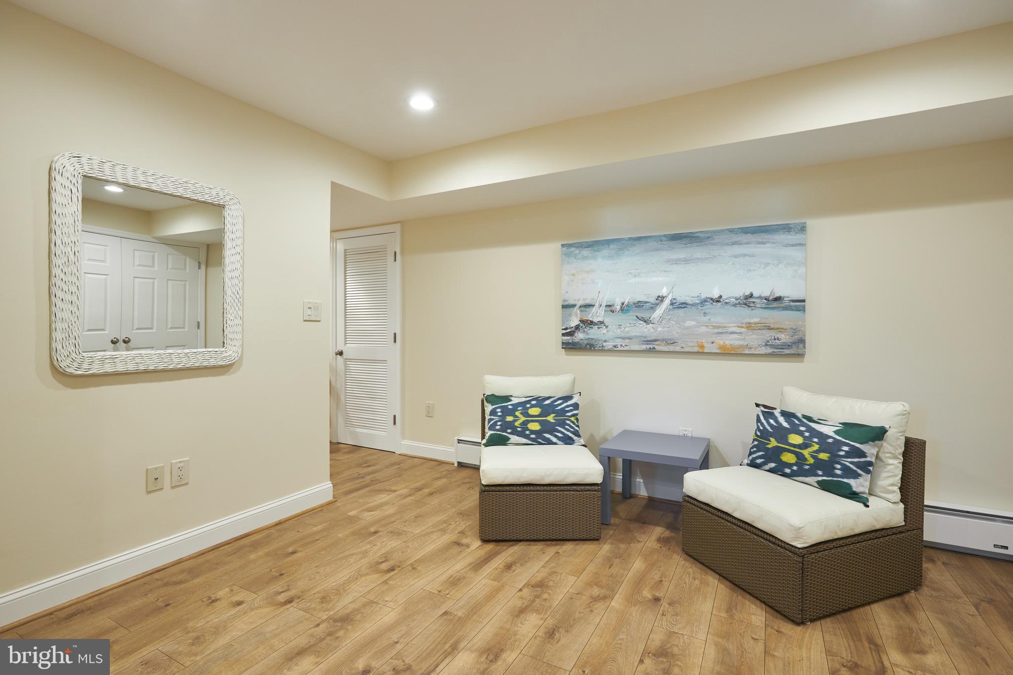 9805 Kendale Road Potomac, MD 20854 - Photo 38 of 44 Gallery Image 38