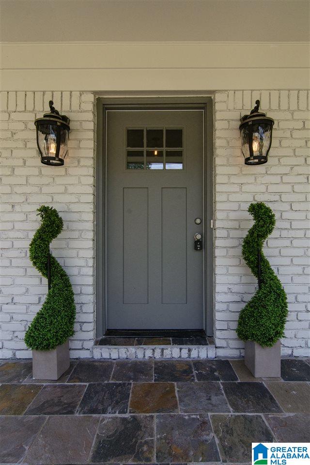 1340 Sumar Road Birmingham, AL 35213 - Photo 5 of 35
