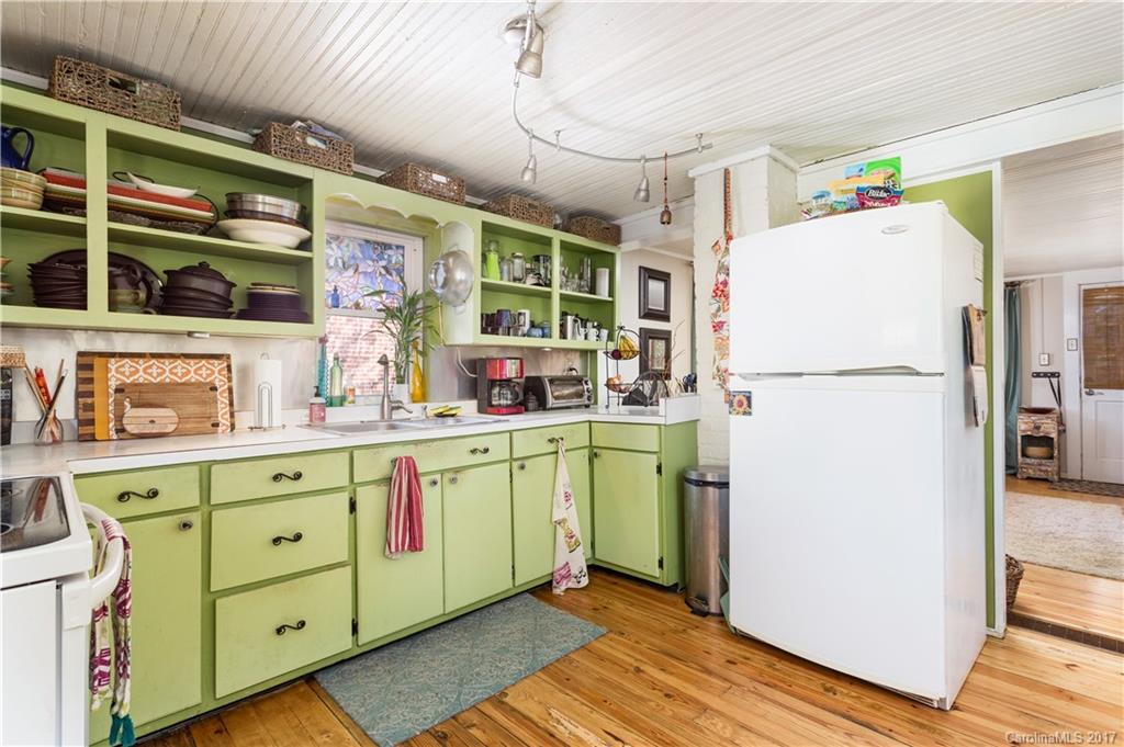 10 Gudger Road Candler, NC 28715 - Photo 20 of 21 Gallery Image 20