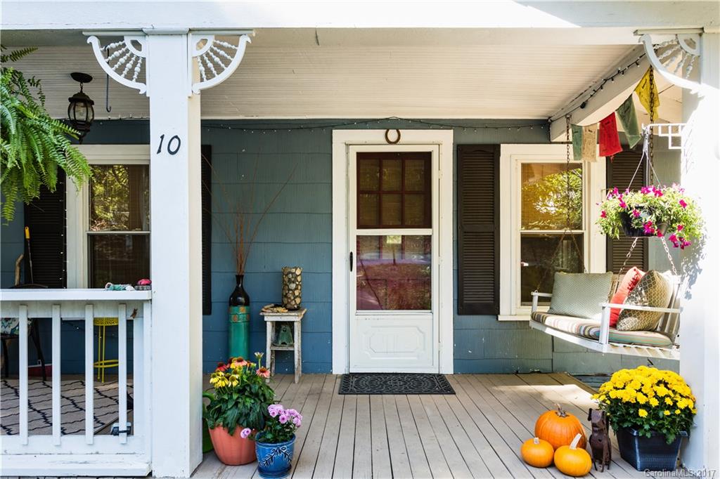 10 Gudger Road Candler, NC 28715 - Photo 4 of 21 Gallery Image 4
