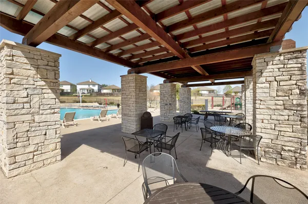 $2,250 | 304 Quarry Lane, Liberty Hill, TX 78642