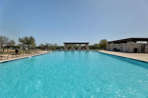 $2,250 | 304 Quarry Lane, Liberty Hill, TX 78642