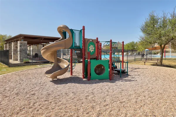 $2,250 | 304 Quarry Lane, Liberty Hill, TX 78642