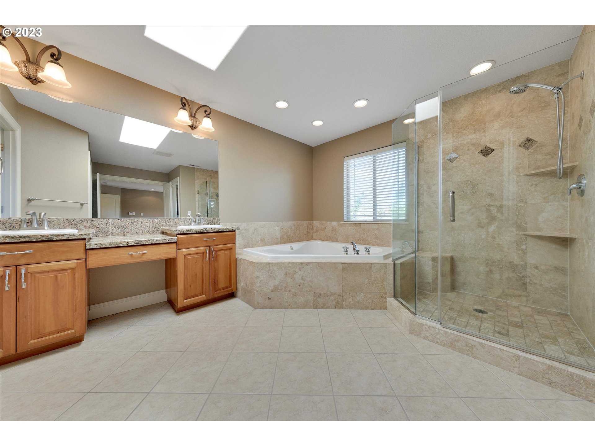 13340 Southeast Portland View Place Happy Valley, OR 97086 - Photo 24 of 47