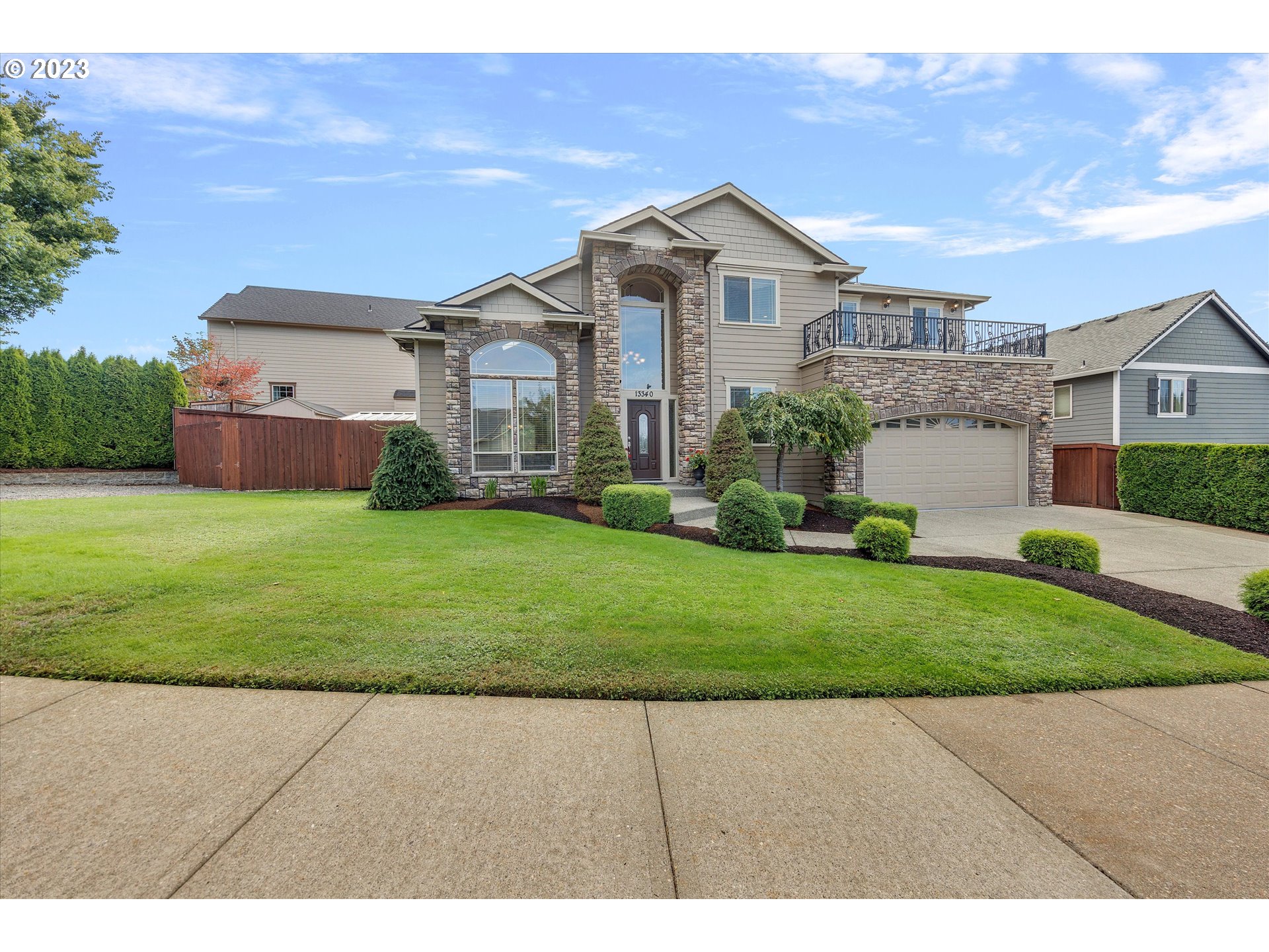 13340 Southeast Portland View Place Happy Valley, OR 97086 - Photo 3 of 47