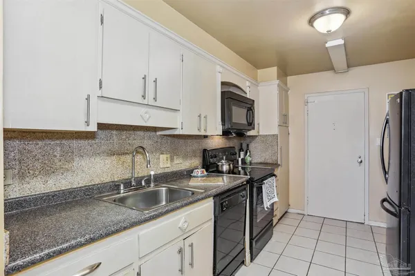 $150,000 | 825 Bayshore Drive, Unit 302, Pensacola, FL 32507