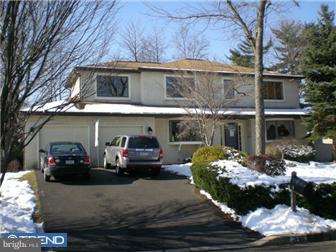 26 Timber Road Horsham, PA 19044 - Photo 1 of 10 Exterior