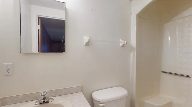 $750,000 | 13 Hermosa Drive, Eustis, FL 32726