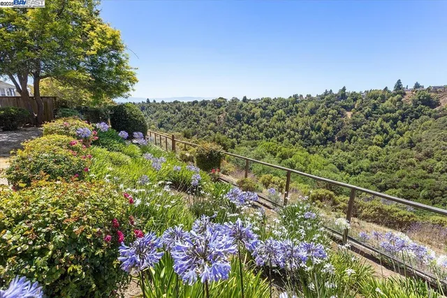 $1,550,000 | 6444 Boone Drive, Castro Valley, CA 94552