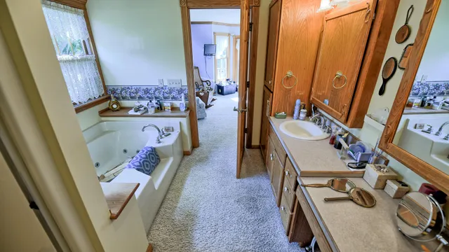 $699,900 | 11678 East Grand River Avenue, Portland, MI 48875