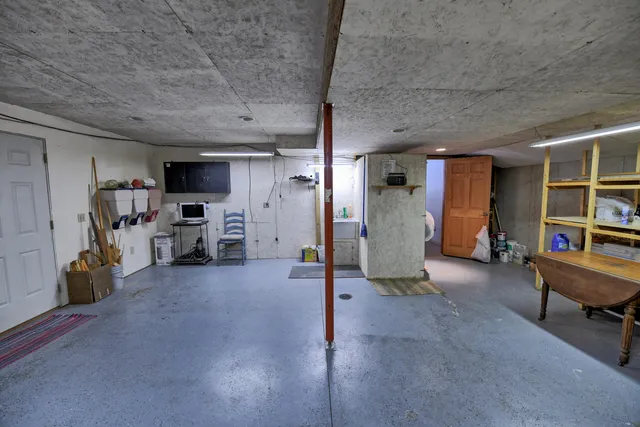 $699,900 | 11678 East Grand River Avenue, Portland, MI 48875