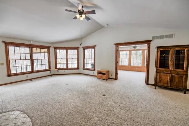 $699,900 | 11678 East Grand River Avenue, Portland, MI 48875