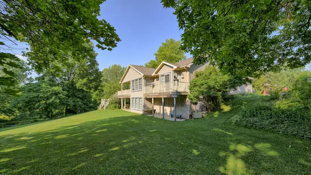 $699,900 | 11678 East Grand River Avenue, Portland, MI 48875