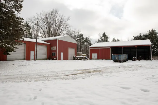 $649,900 | 11678 East Grand River Avenue, Portland, MI 48875