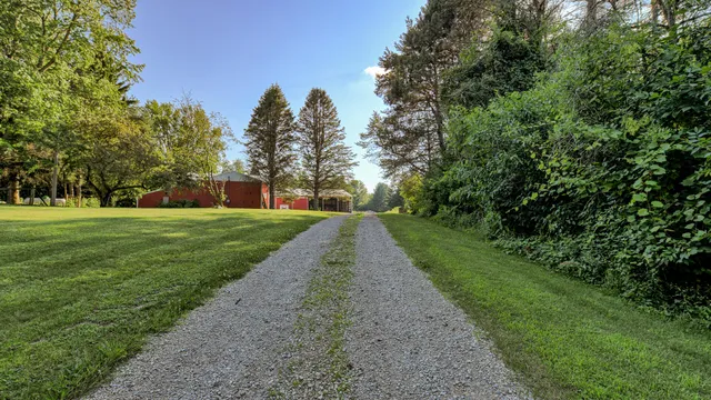 $699,900 | 11678 East Grand River Avenue, Portland, MI 48875