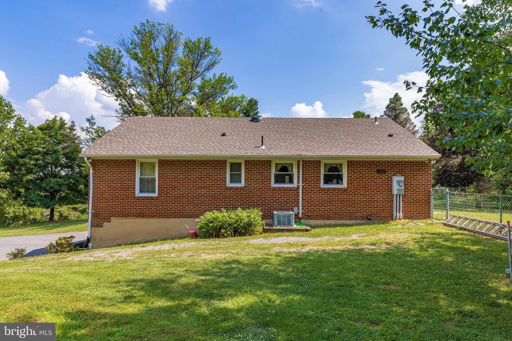 7224 Bowers Road Frederick, MD 21702 - Photo 6 of 55