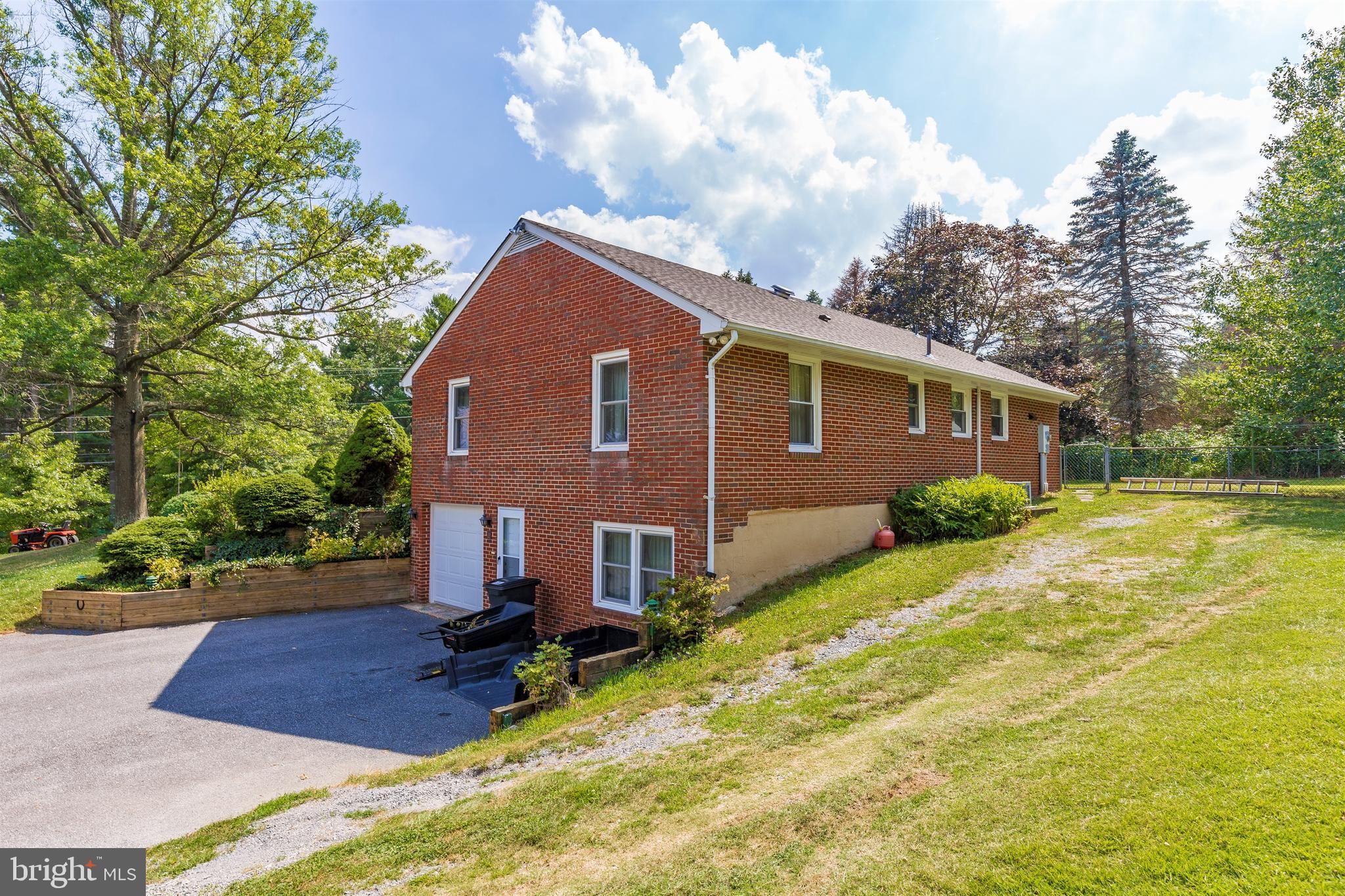 7224 Bowers Road Frederick, MD 21702 - Photo 8 of 55