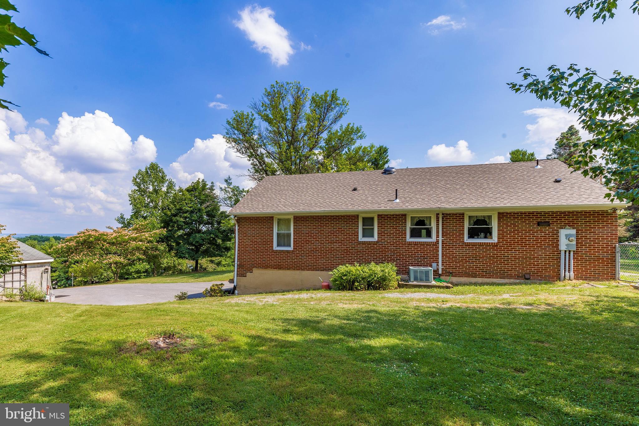 7224 Bowers Road Frederick, MD 21702 - Photo 9 of 55