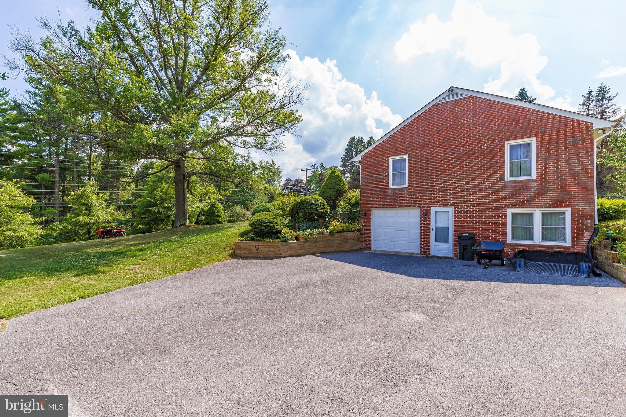 7224 Bowers Road Frederick, MD 21702 - Photo 10 of 55