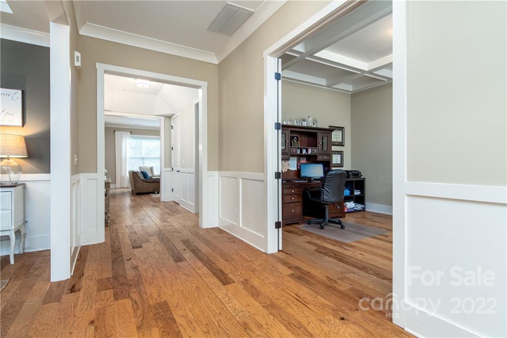 1133 Angelica Lane Tega Cay, SC 29708 - Photo 2 of 46 Gallery Image 2