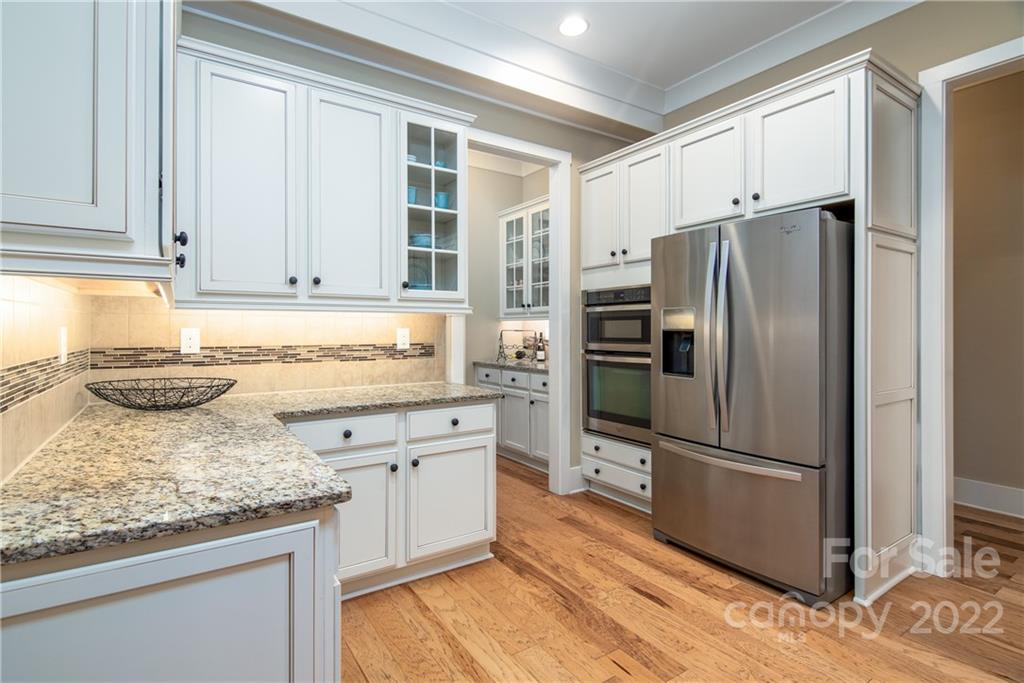 1133 Angelica Lane Tega Cay, SC 29708 - Photo 9 of 46 Gallery Image 9