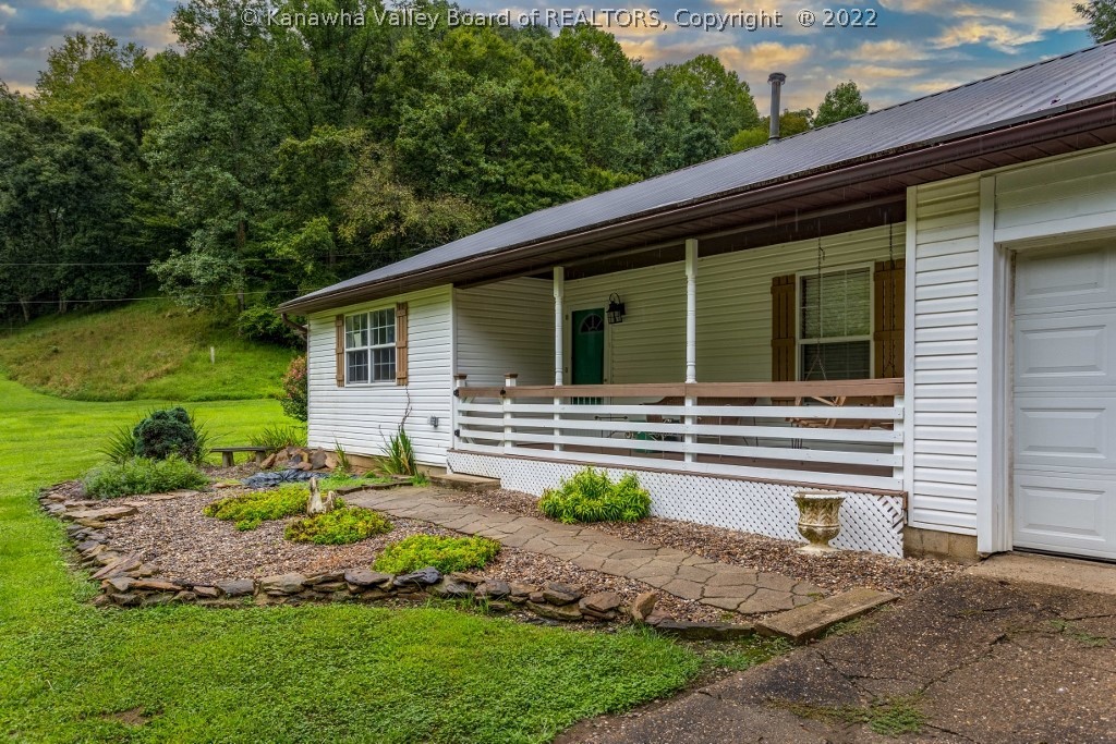 3681 Trace Creek Road Milton, WV 25541 - Photo 2 of 32 Gallery Image 2