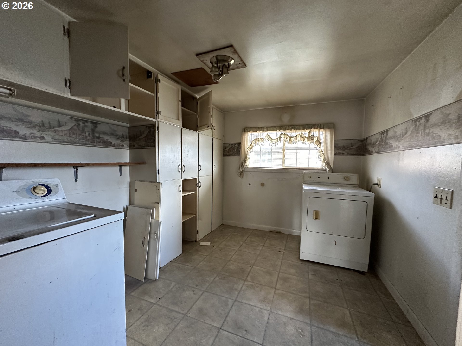 215 B Avenue Seneca, OR 97873 - Photo 16 of 33
