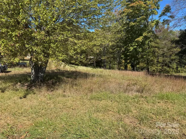 $42,900 | 112 Centerwood Drive, Mount Airy, NC 27030