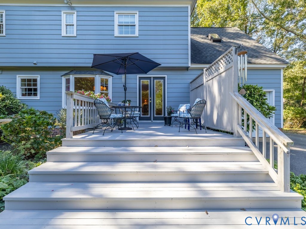 5309 Rock Harbour Road Midlothian, VA 23112 - Photo 31 of 47 a view of a house with sitting area