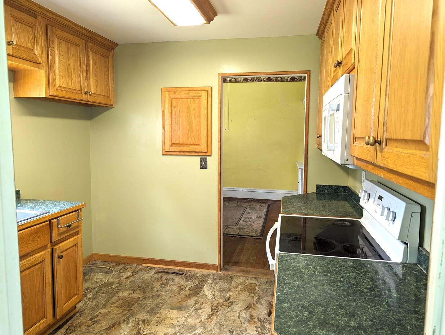702 Calhoun Street Johnston, SC 29832 - Photo 11 of 36