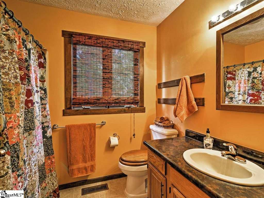 20 River Ridge Road Marietta, SC 29661 - Photo 17 of 24