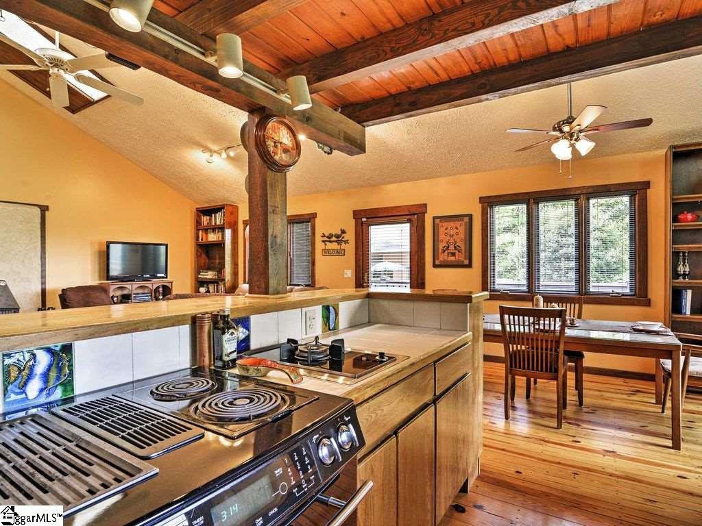 20 River Ridge Road Marietta, SC 29661 - Photo 6 of 24
