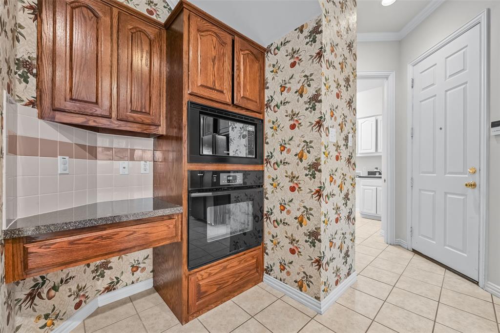 3000 Cedar Ridge Drive Richardson, TX 75082 - Photo 12 of 35