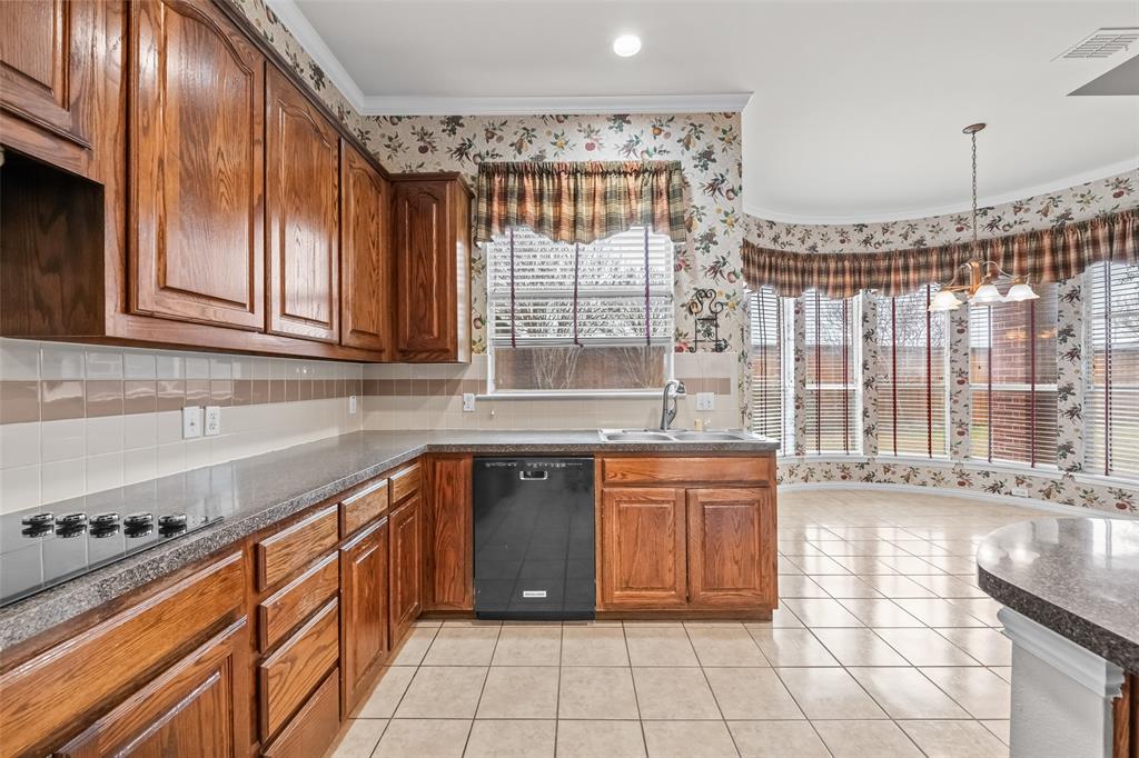 3000 Cedar Ridge Drive Richardson, TX 75082 - Photo 13 of 35