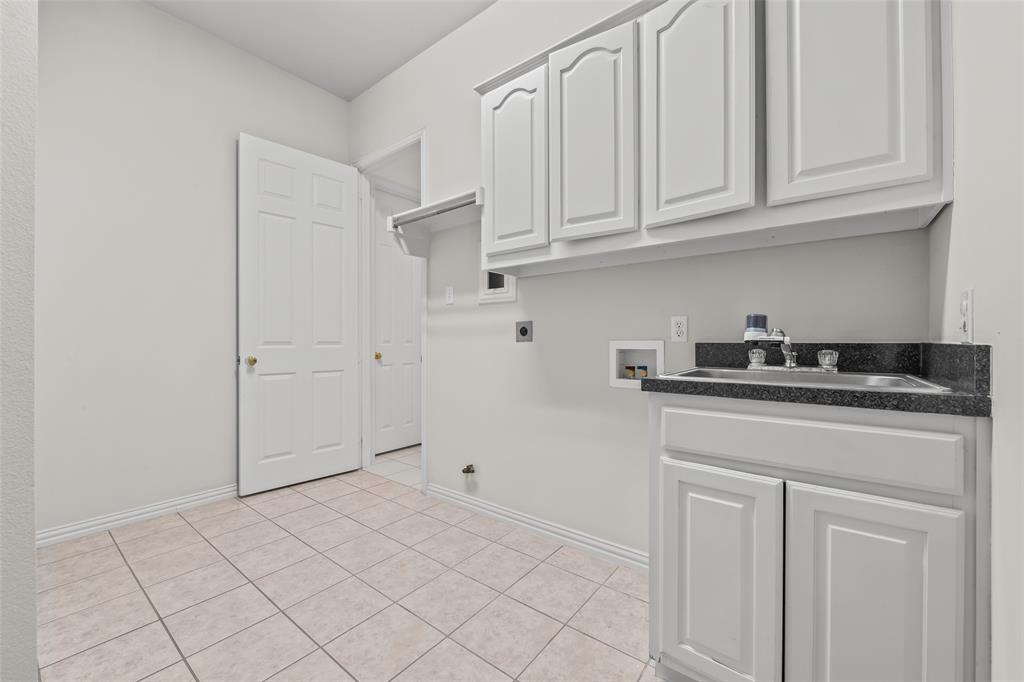 3000 Cedar Ridge Drive Richardson, TX 75082 - Photo 32 of 35