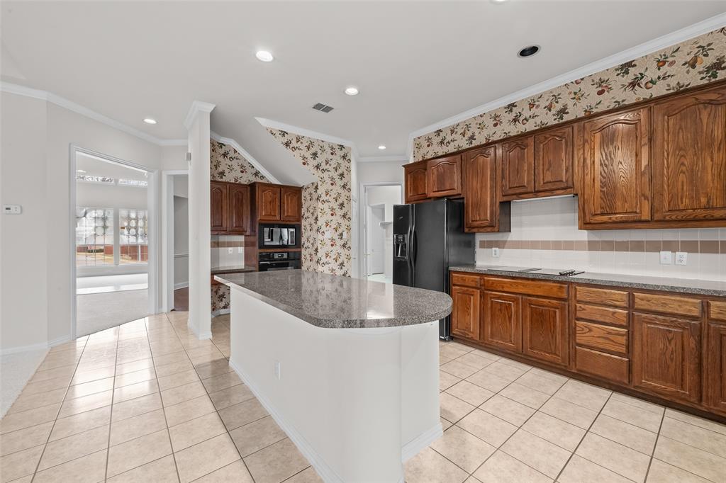 3000 Cedar Ridge Drive Richardson, TX 75082 - Photo 10 of 35