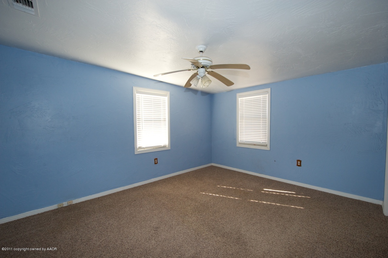 4322 South Polk Street Amarillo, TX 79110 - Photo 10 of 13 Bedroom