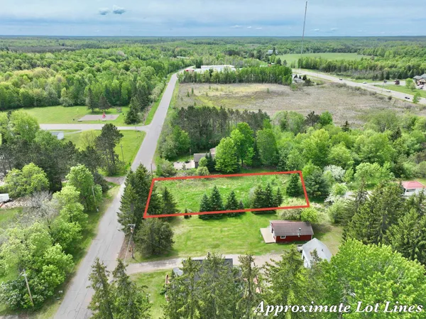 $9,000 | Lot 3 1st S, Park Falls, WI 54552