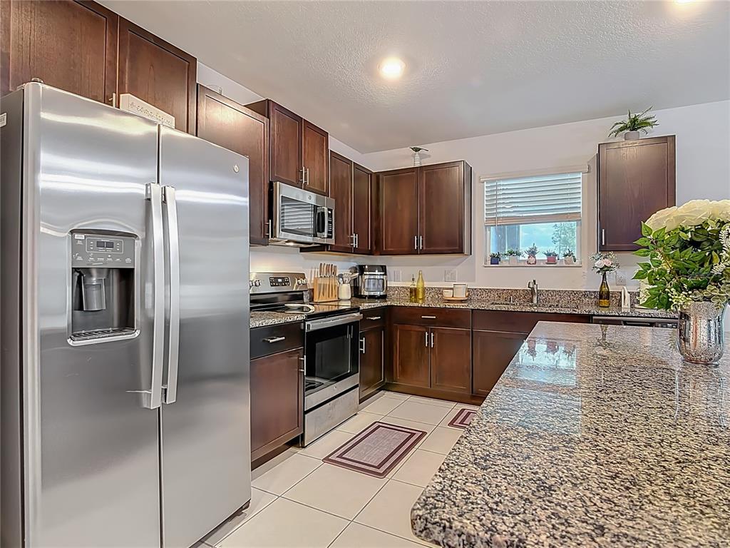 1699 Red Loop Lakeland, FL 33801 - Photo 13 of 54 Gallery Image 13