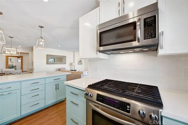 $988,888 | 1202 North Pacific Street, Unit 206B, Oceanside, CA 92054