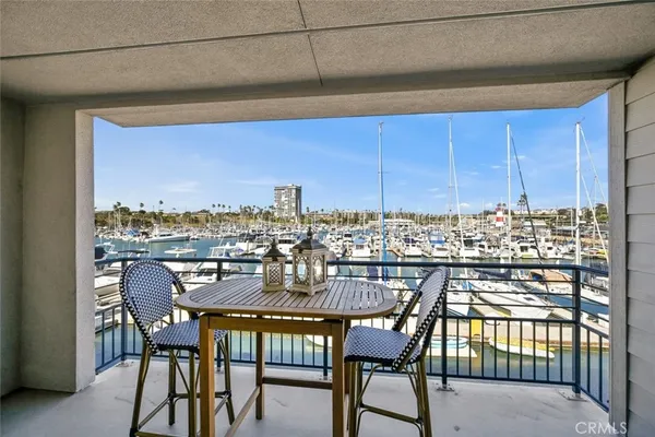$988,888 | 1202 North Pacific Street, Unit 206B, Oceanside, CA 92054