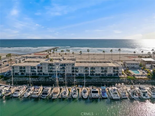 $988,888 | 1202 North Pacific Street, Unit 206B, Oceanside, CA 92054