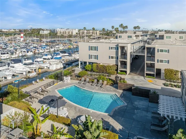 $988,888 | 1202 North Pacific Street, Unit 206B, Oceanside, CA 92054