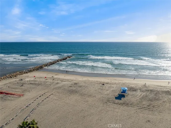 $988,888 | 1202 North Pacific Street, Unit 206B, Oceanside, CA 92054